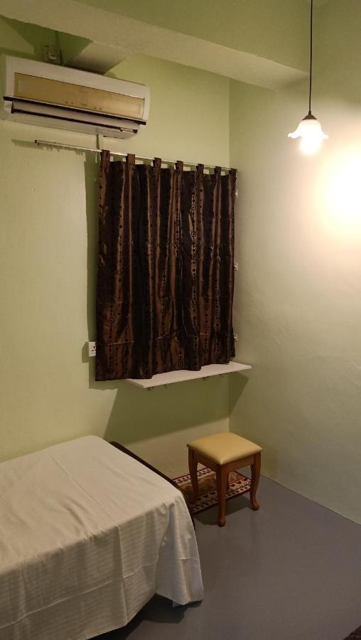 באטו פאהאט Snoopy Homestay Two Bedroom מראה חיצוני תמונה