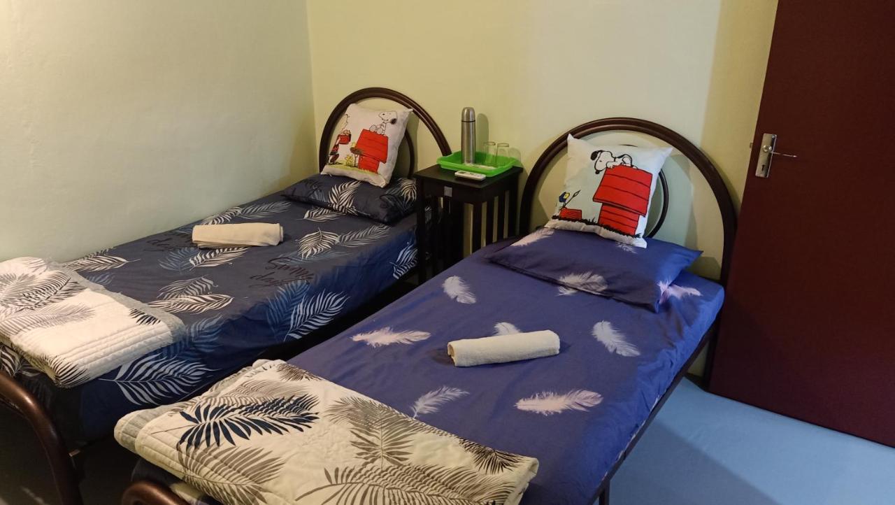 באטו פאהאט Snoopy Homestay Two Bedroom מראה חיצוני תמונה